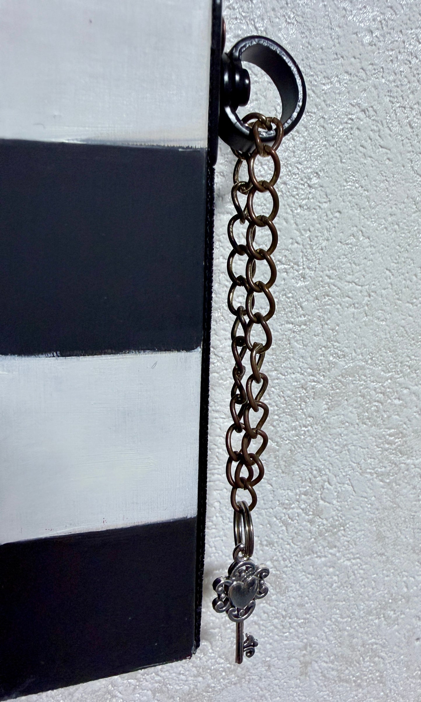 The key lies within-original painting